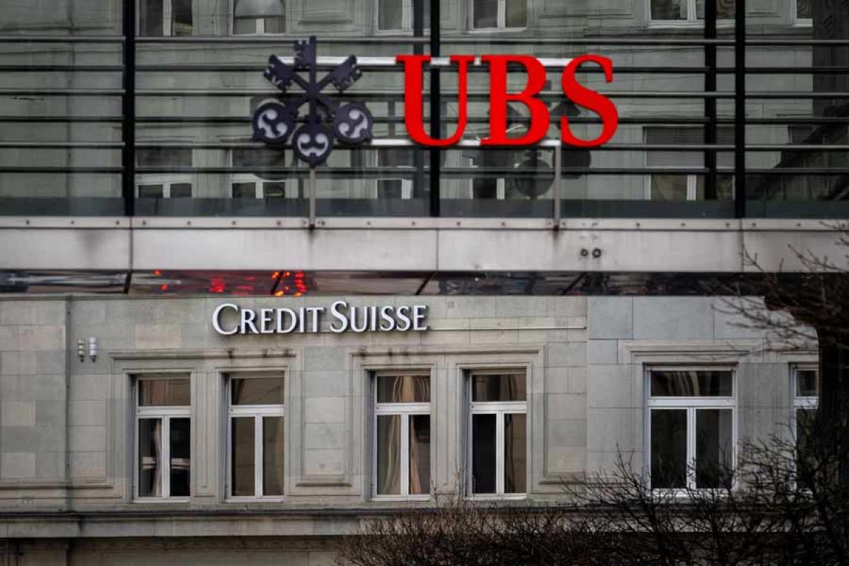 1681848567 UBS makes over 3 billion deal to buy competitor Credit