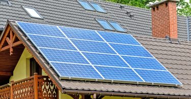 1689380124 8 Common Mistakes When Choosing Solar Installers and How to